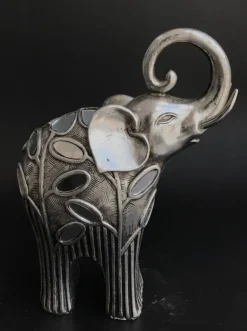 Abstrakt Elefant skulptur i sølv med spejlstykker - 2 modeller