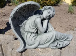 Engel til haven - Stor have engel i patineret beton / Afhentning