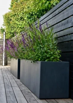 Meget store aflange plantekummer i glasfiber / polyester