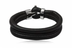 Randsyet sort læderarmbånd til hende