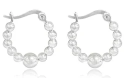 Øreringe med sølvkugler