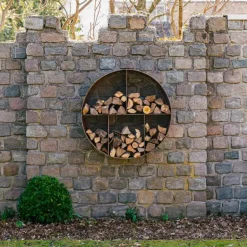 Rund brændereol / brændeskjul i cortenstål til væggen