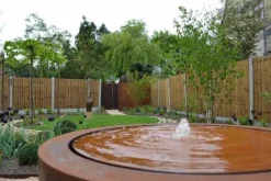 Runde Eksklusive Corten Stål Vandborde / Havefontæner - H.75cm