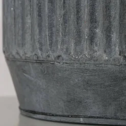 Runde plantepotter i metal med zink look og ribber - Sæt