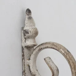 Salerno vægkrog i antik hvid rust - 45cm - 2 modeller