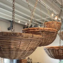 Store ampler / hængepotter i rattan med kæder - 4 størrelser