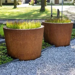 Store koniske krukker i rust - Ø.100cm + Ø.120cm